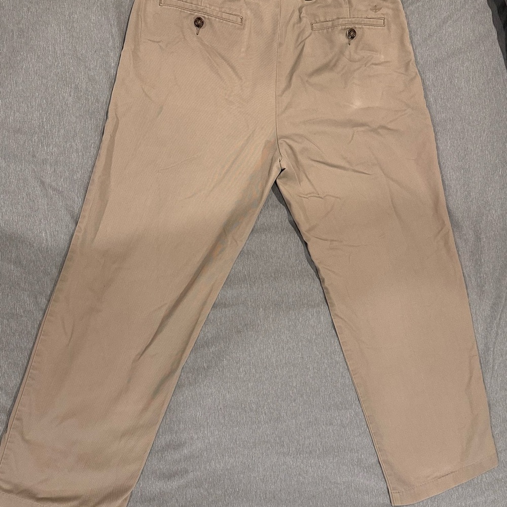 Dockers Men's Khaki Chinos - Picture 5 of 5